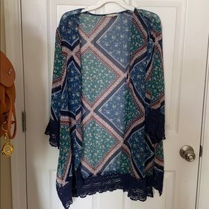 Altar’d State Kimono